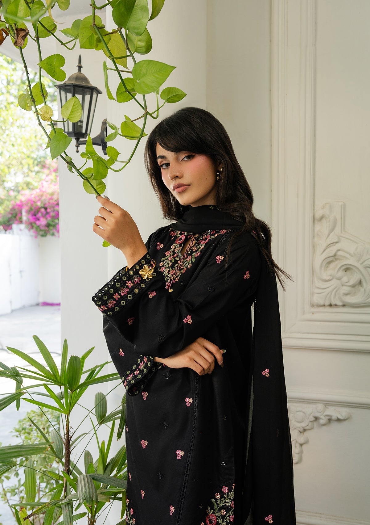 Embroidered Black Lawn Suit Online in Dubai UAE Abudhabi Ajman Sharjah