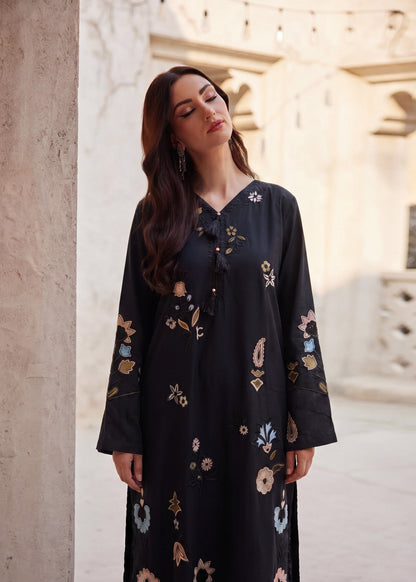 Embroidered Black Lawn Summer Suit Online in Dubai UAE Abudhabi Ajman Sharjah