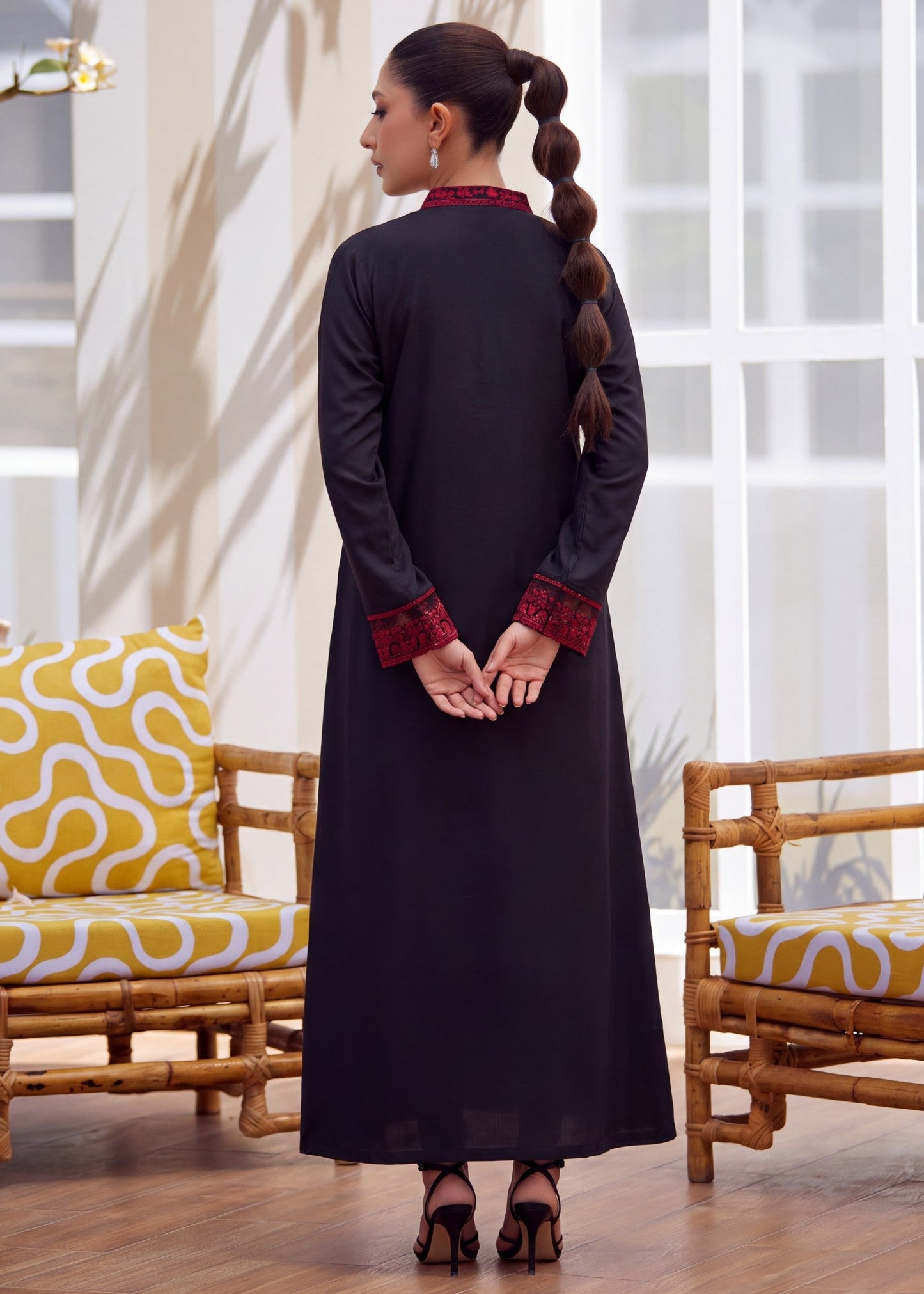 Embroidered Black Linen Kaftan Online in KSA Riyadh Saudi Arabia Oman Bahrain Qatar
