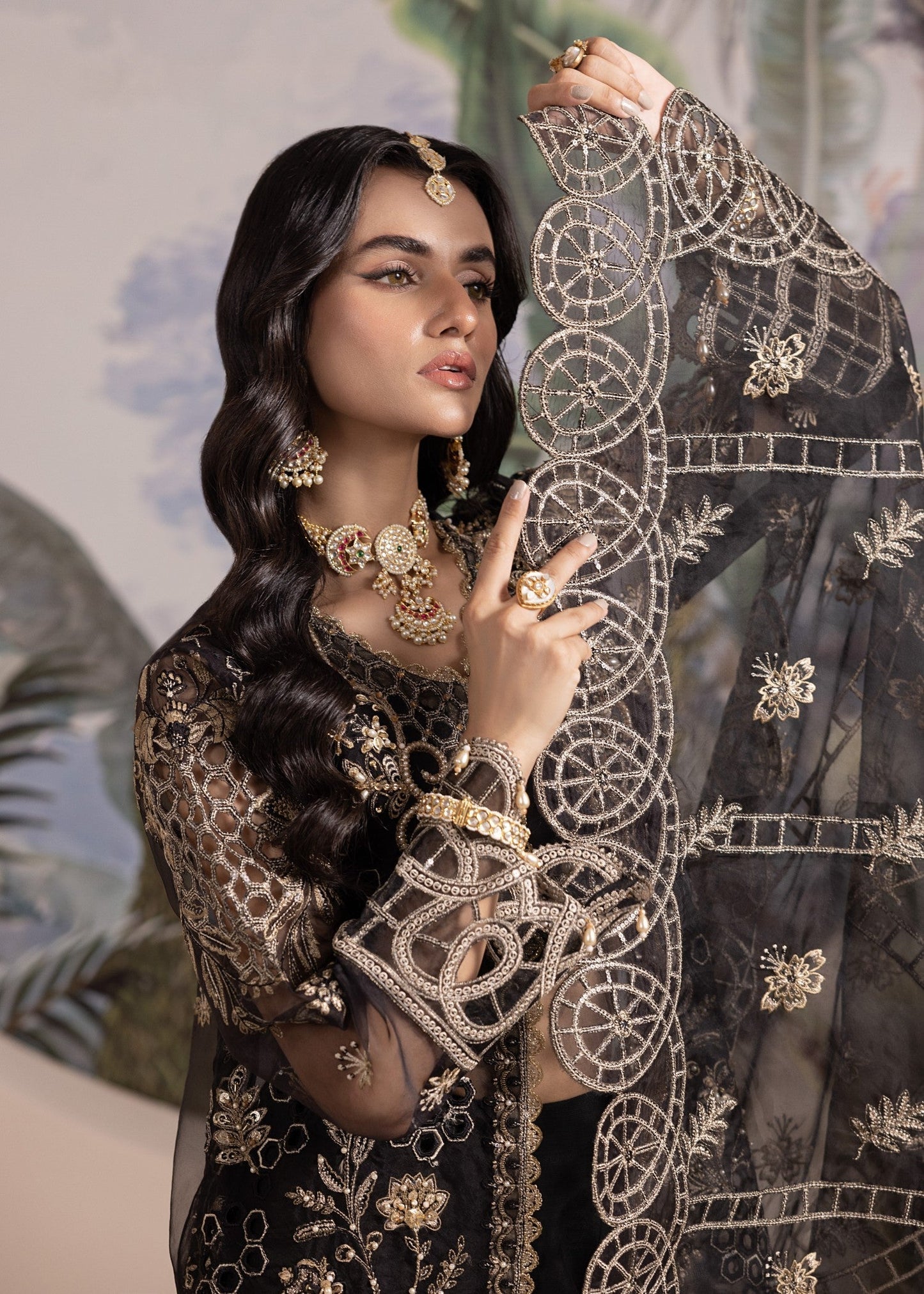 Embroidered Black Organza Pakistani Suit Online in Dubai DXB UAE Abudhabi Meena Bazaar