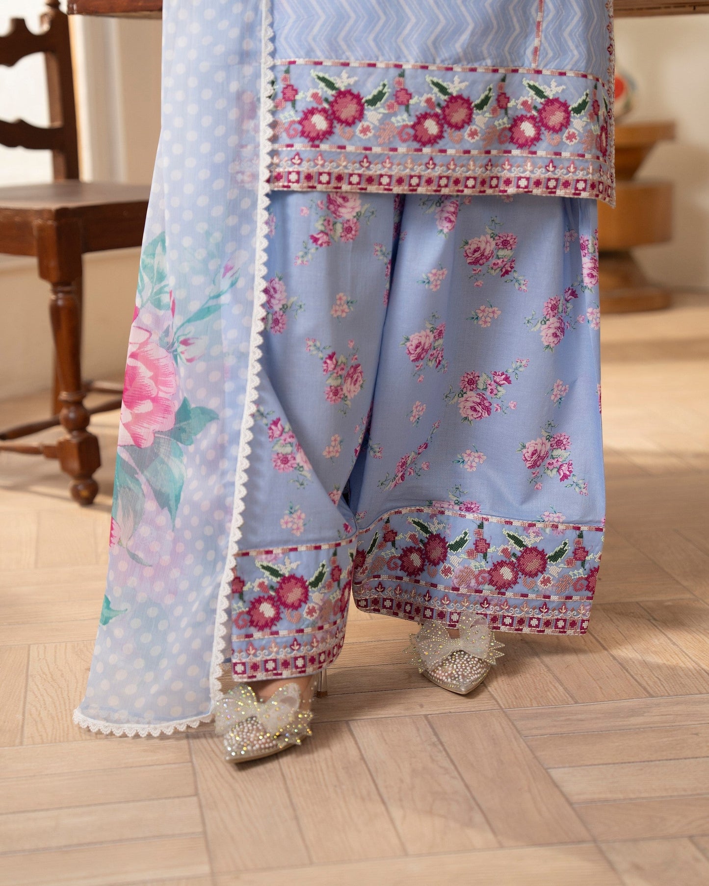 Embroidered Blue Lawn Farshi Suit Online in Dubai UAE Abudhabi Ajman Sharjah