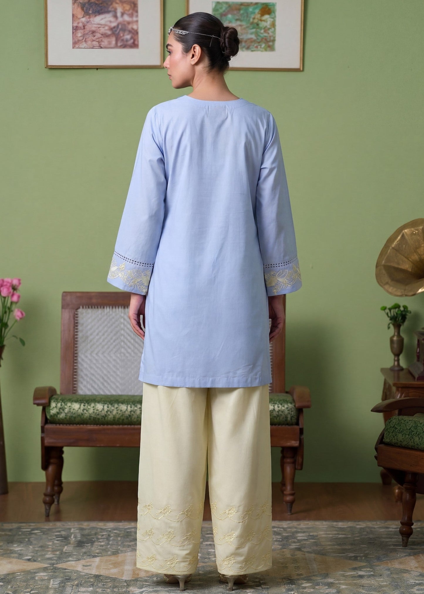 Embroidered Blue Lawn Salwar Kameez Online in KSA Riyadh Saudi Arabia Oman Bahrain Qatar