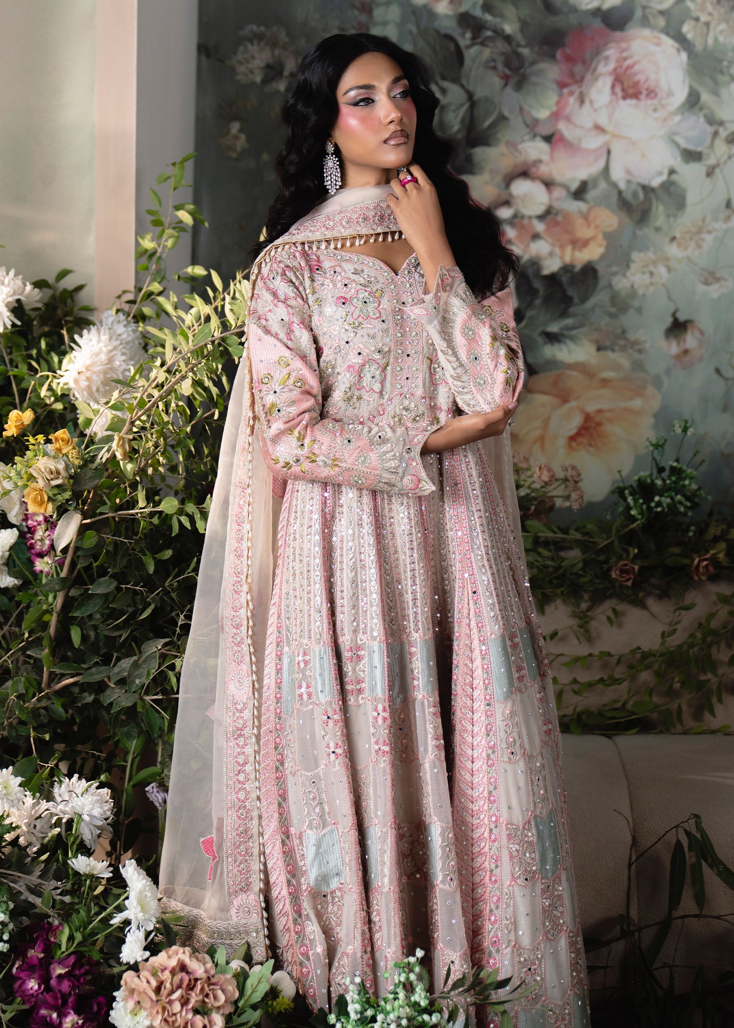 Embroidered Blush Pink Chiffon Salwar Suit Online in KSA Riyadh Saudi Arabia Oman Bahrain Qatar