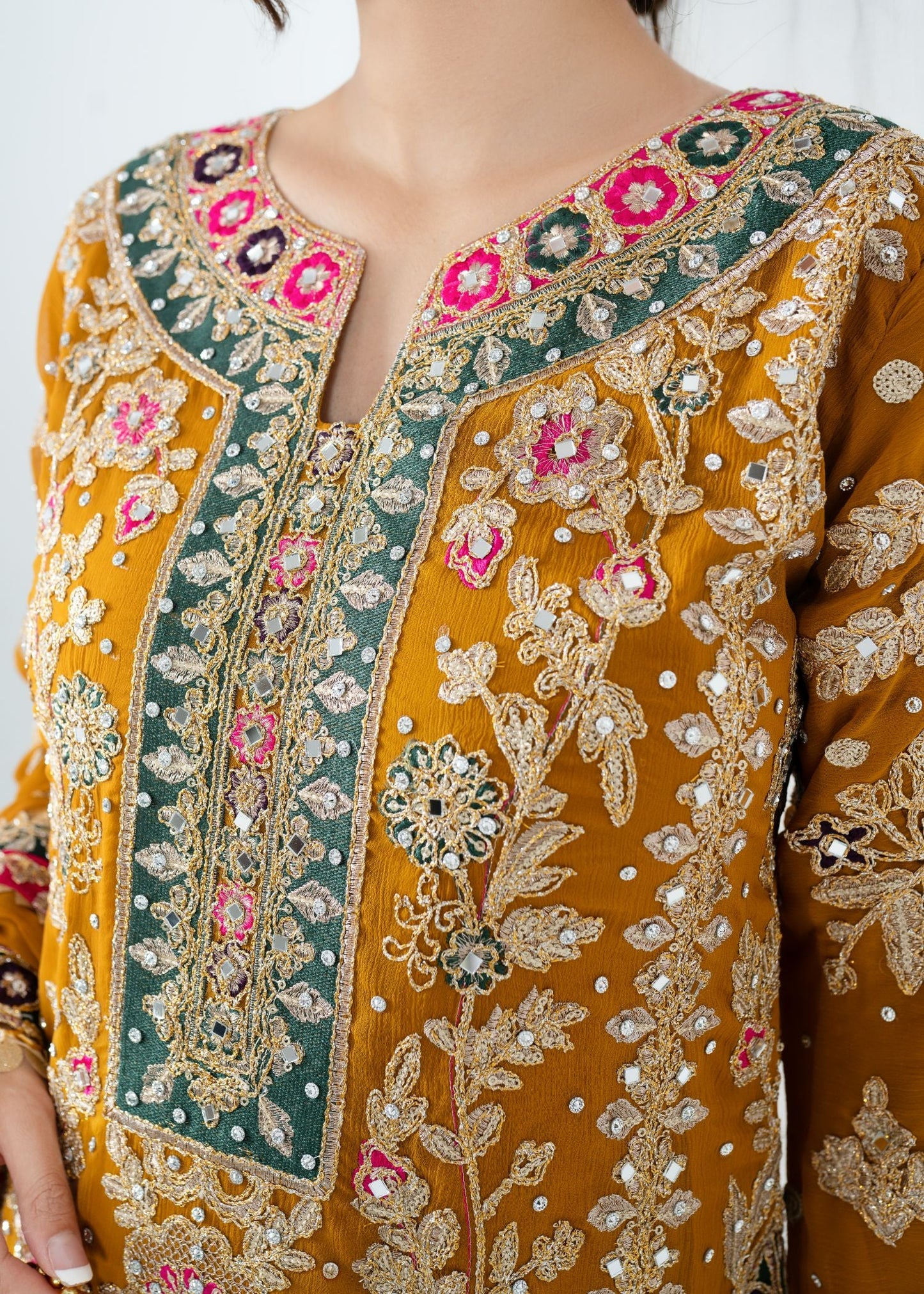 Embroidered Chiffon 4 Piece Suit Online in Sri Lanka India Australia