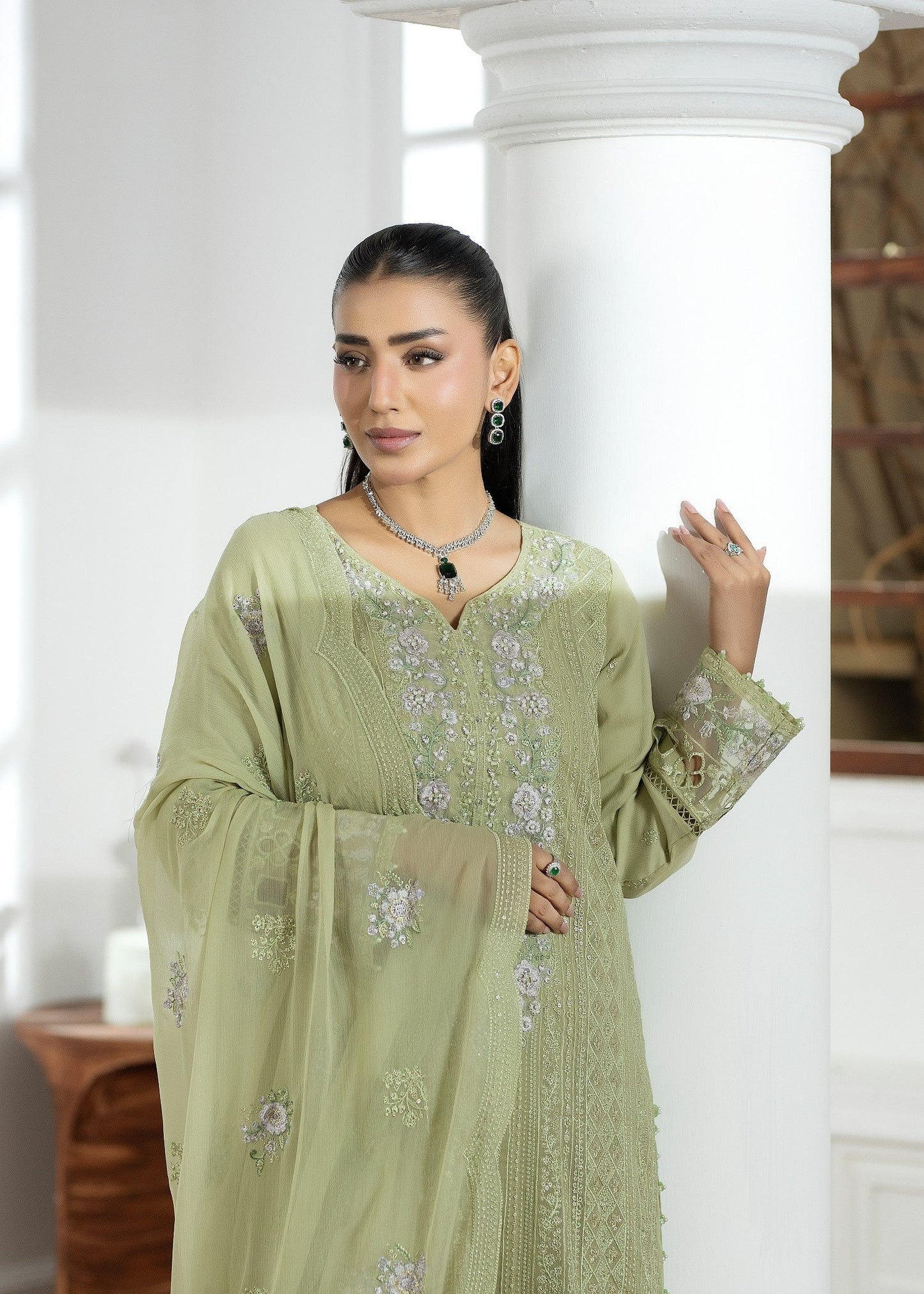 Embroidered Chiffon Straight Kurta Suit Online in Dubai UAE Abudhabi Ajman Sharjah