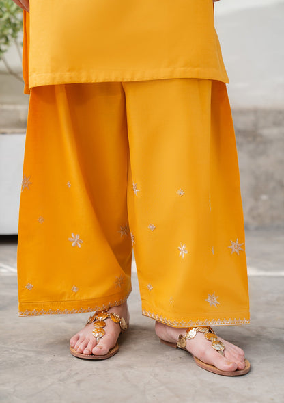 Embroidered Cotton Straight Kurta with Shalwar Online in KSA Riyadh Saudi Arabia Oman Bahrain Qatar