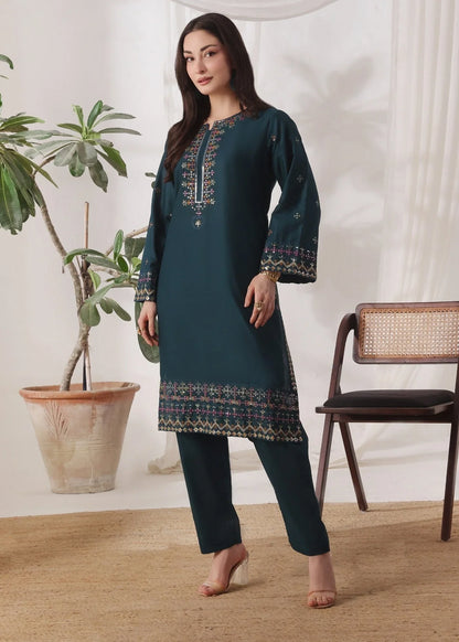 Embroidered Dark Green Lawn Salwar Kameez Online in KSA Riyadh Saudi Arabia Oman Bahrain Qatar