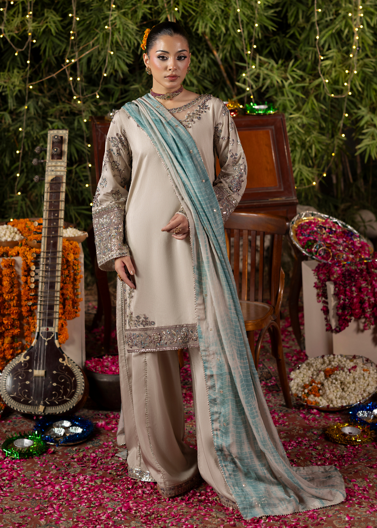 Embroidered Grey Silk Pakistani Wedding Dress Online in Dubai UAE Abudhabi Ajman Sharjah