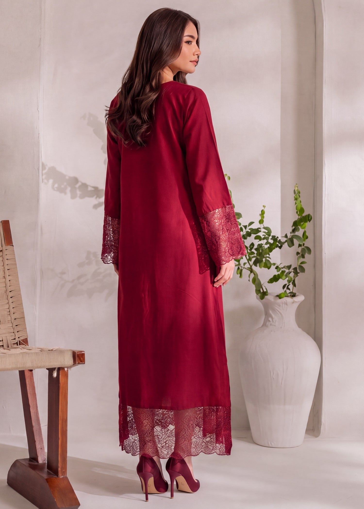 Embroidered Khaddar Kaftan for Women Online in KSA Riyadh Saudi Arabia Oman Bahrain Qatar