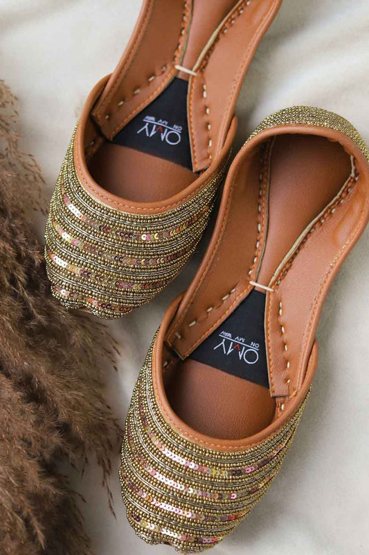 Embroidered Khussa Ladies Ethnic Shoes Online in Dubai UAE Abudhabi Ajman Sharjah