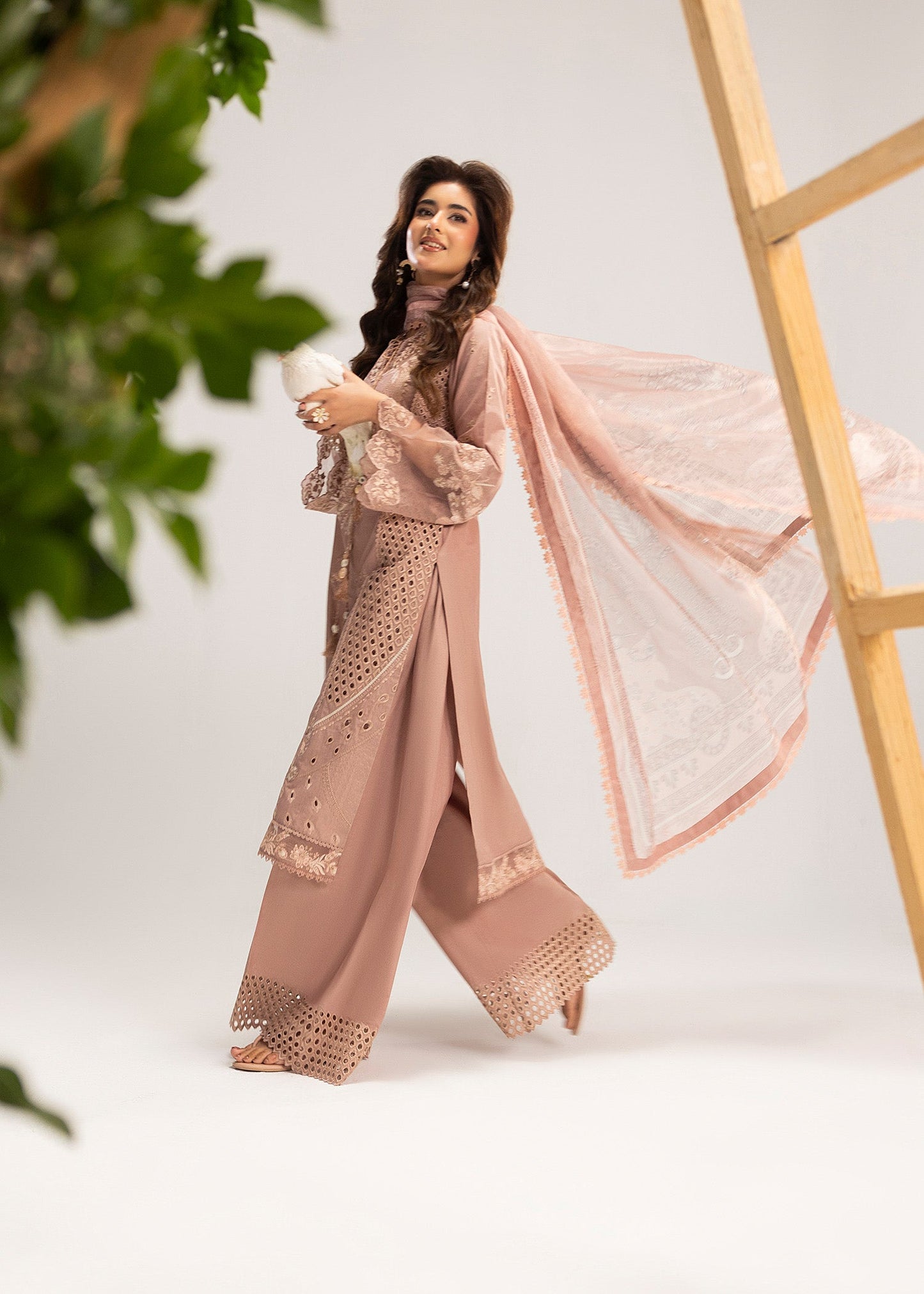 Embroidered Lawn 3 Piece Suit with Organza Dupatta Online in Dubai DXB UAE Abudhabi Meena Bazaar