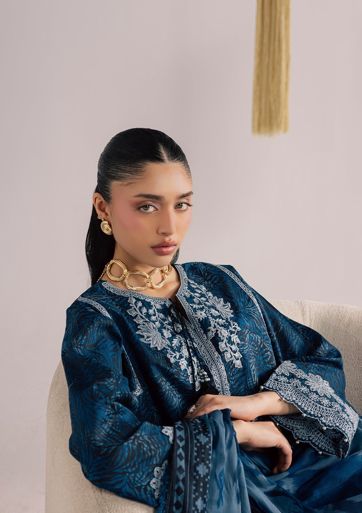 Embroidered Lawn Daily Wear Suit Online in Sri Lanka India Australia