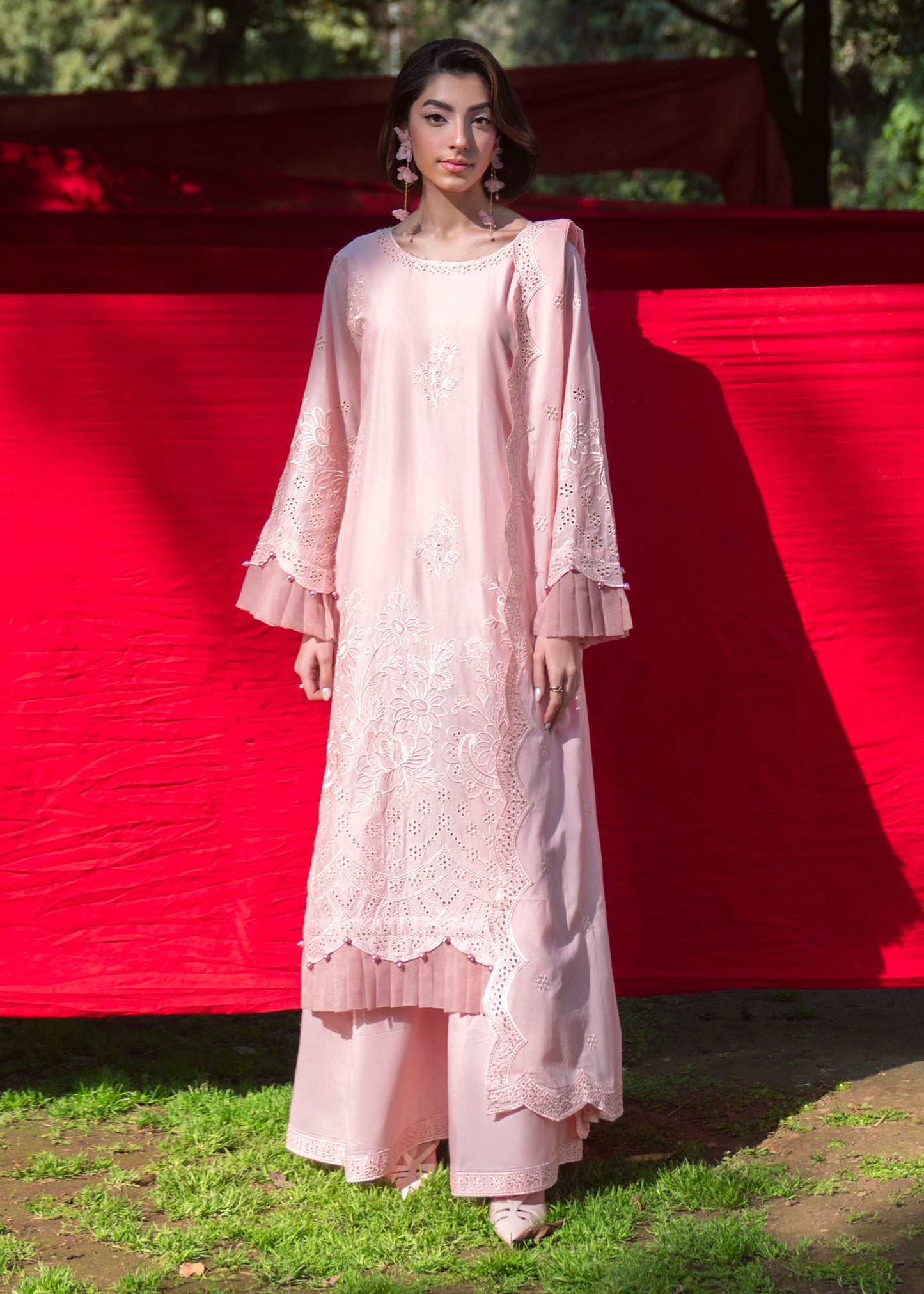 Embroidered Lawn Kurta Dupatta Set Online in Dubai UAE Abudhabi Ajman Sharjah