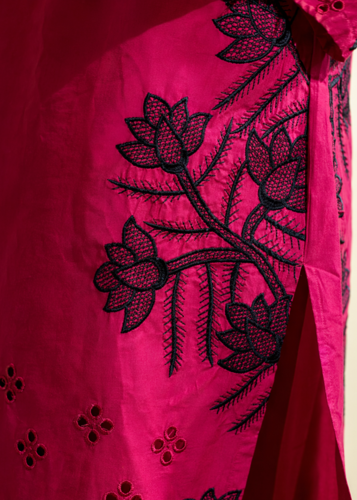 Embroidered Lawn Kurta Farshi Suit Raspberry Pink Online in KSA Riyadh Saudi Arabia Oman Bahrain Qatar
