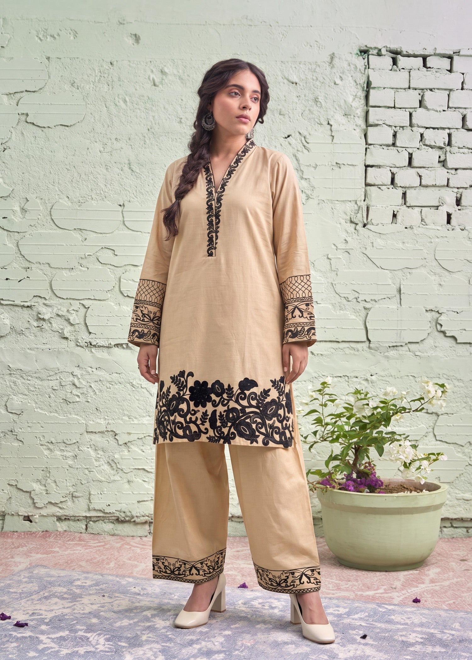 Embroidered Lawn Kurta Pajama Online in Dubai DXB UAE Abudhabi Meena Bazaar
