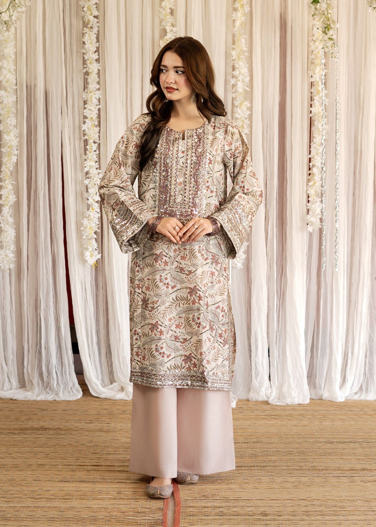 Embroidered Lawn Kurta Pajama Online in Dubai UAE Abudhabi Ajman Sharjah