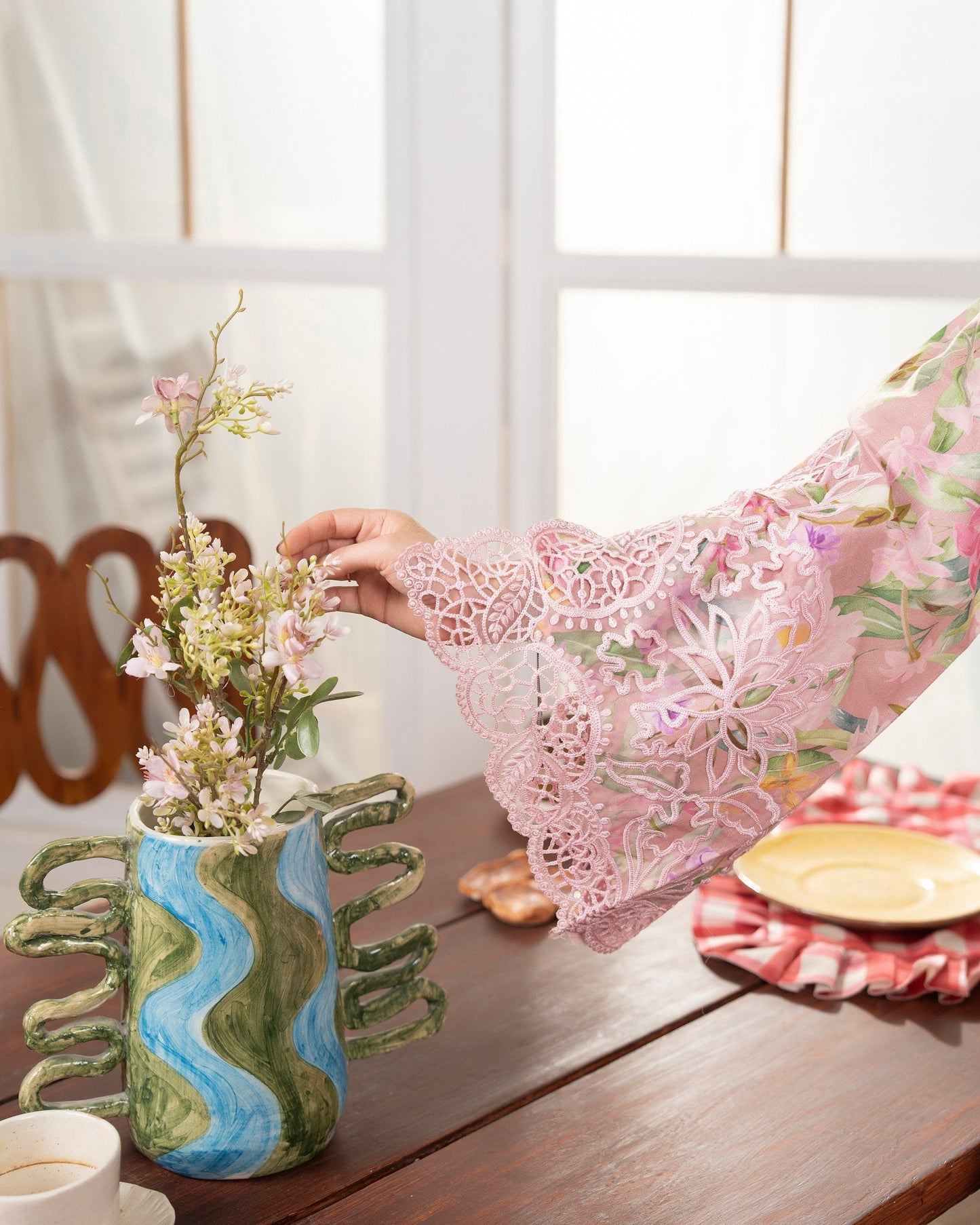 Embroidered Lawn Ladies Suit Online in UK USA Canada