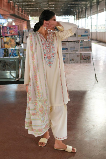 Embroidered Lawn Ready to Wear Suit Online in Dubai UAE Abudhabi Ajman Sharjah
