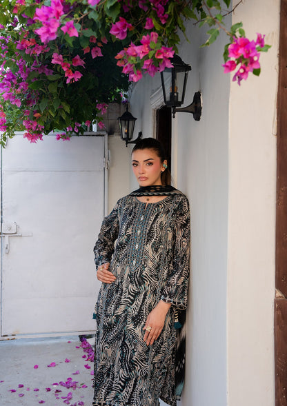 Embroidered Lawn Straight Kurta Suit Online in UK USA Canada