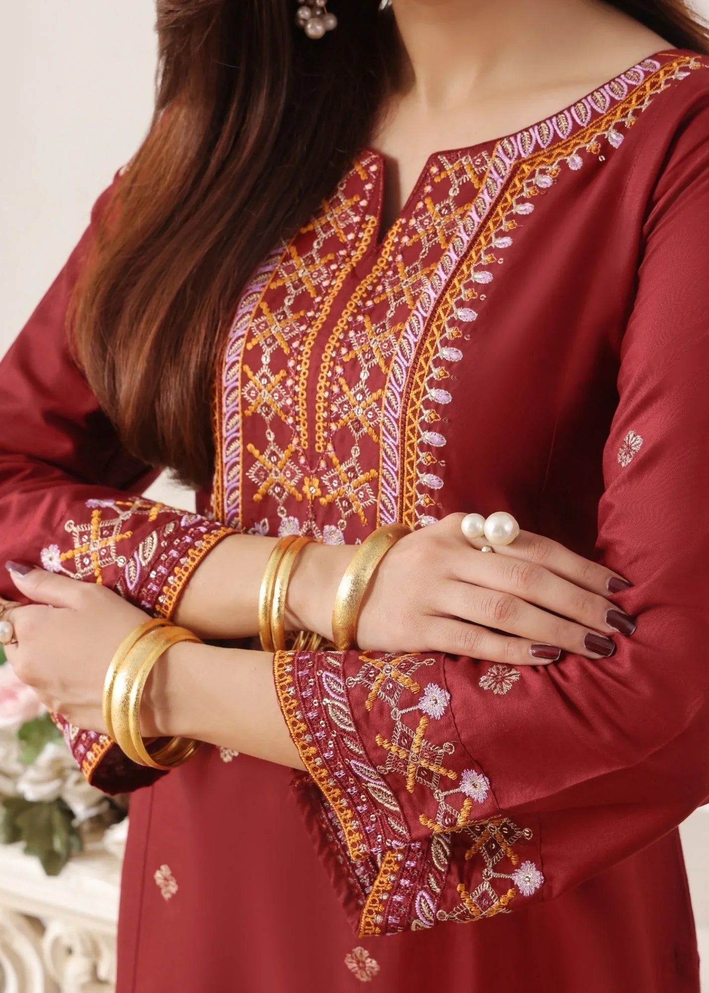 Embroidered Maroon Lawn Cotton Salwar Kameez Online in KSA Riyadh Saudi Arabia Oman Bahrain Qatar