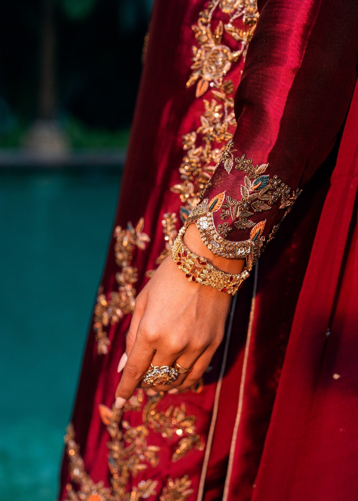 Embroidered Maroon Viscose Pakistani Designer Suit Online in KSA Riyadh Saudi Arabia Oman Bahrain Qatar