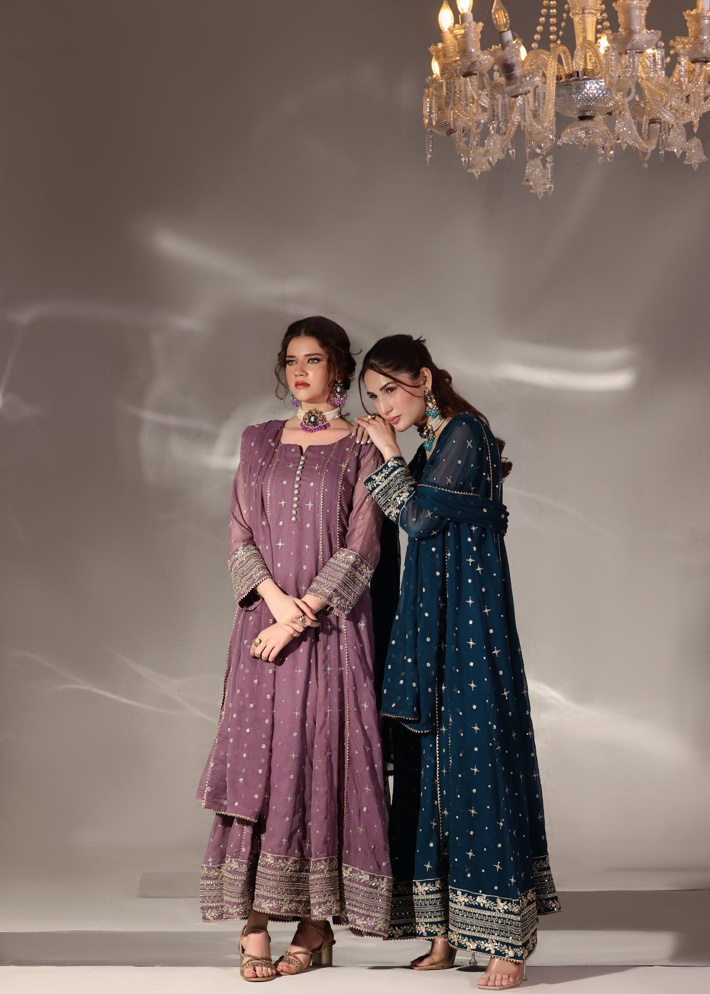 Embroidered Mauve Chiffon Slim Fit Pishwas Online in KSA Riyadh Saudi Arabia Oman Bahrain Qatar