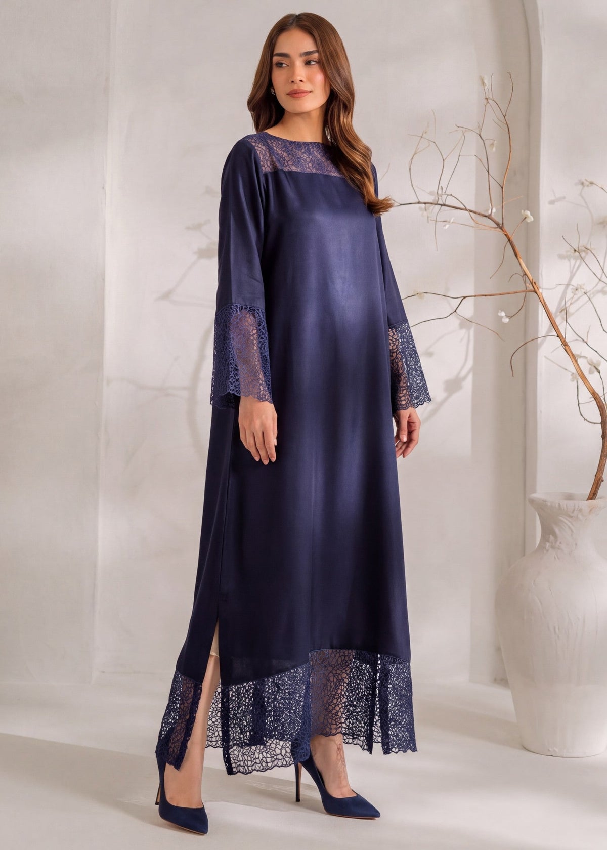 Embroidered Navy Blue Dhanak Kaftan Online in Dubai DXB UAE Abudhabi Meena Bazaar