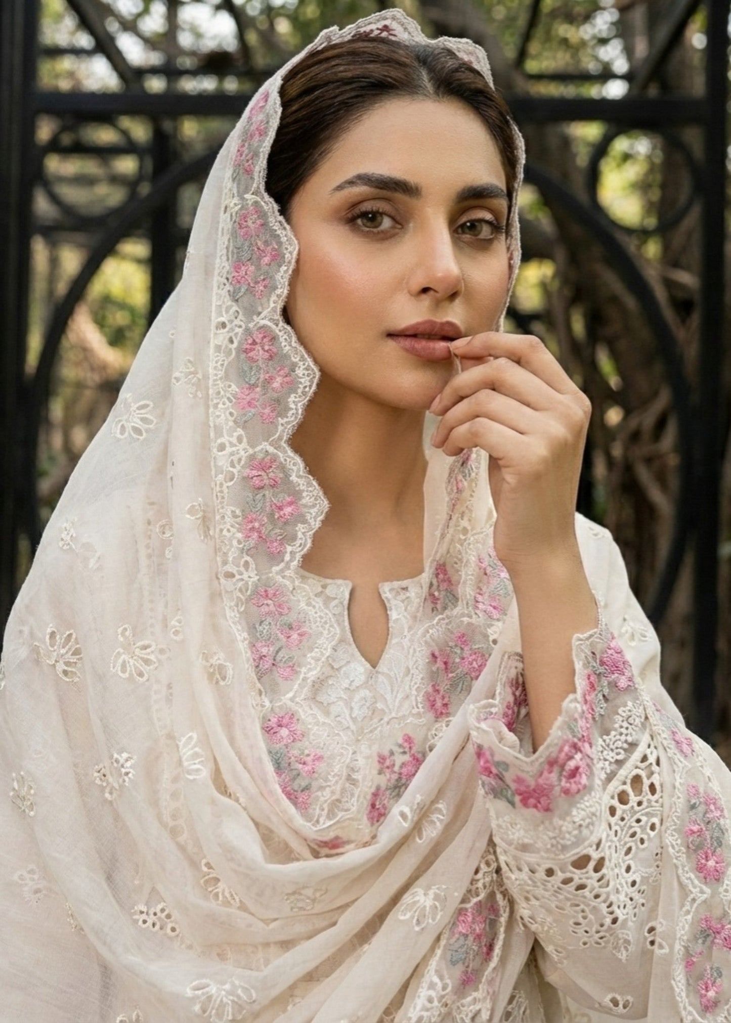 Embroidered Off-White Cotton Party Wear Suit Online in Dubai DXB UAE Abudhabi Meena Bazaar