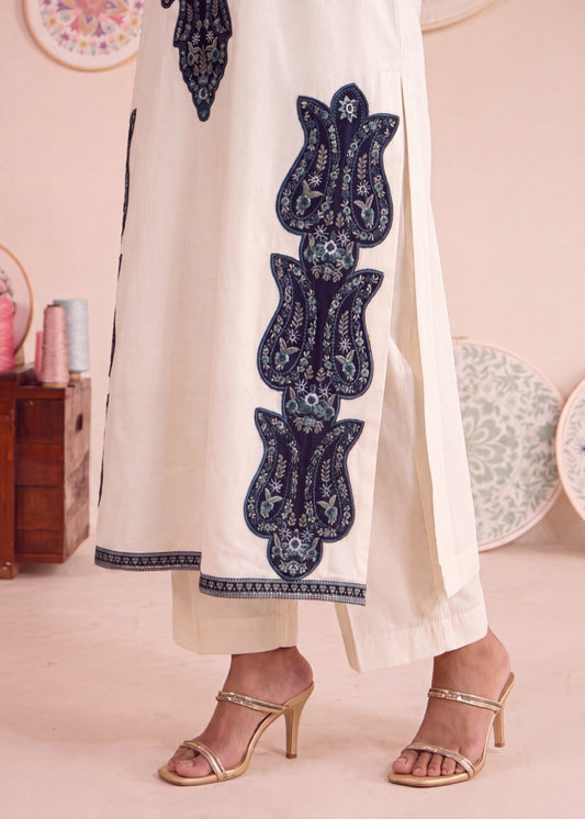 Embroidered Off-White Lawn Kurta Pajama Online in Dubai DXB UAE Abudhabi Meena Bazaar