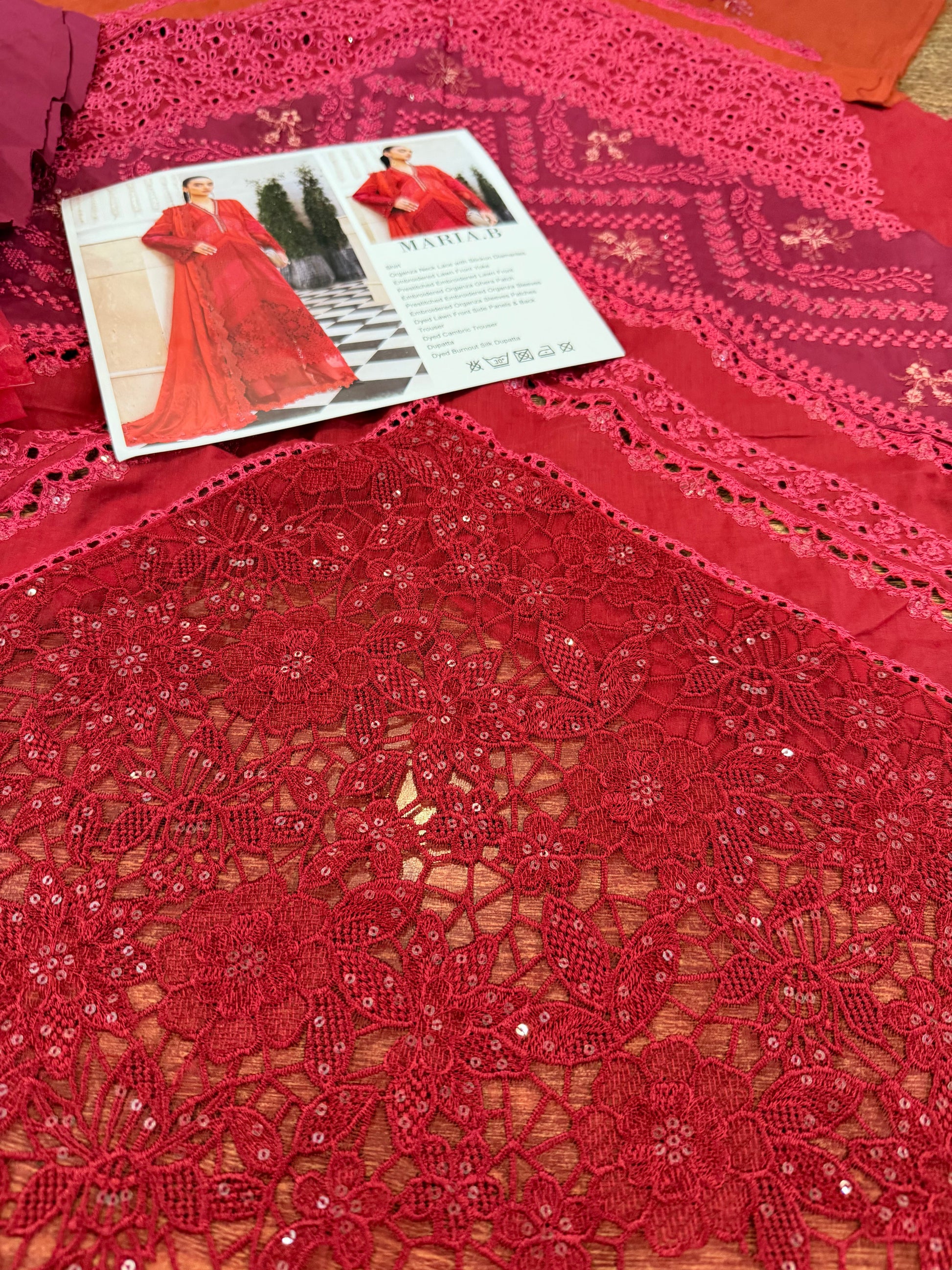Embroidered Organza Sleeves Lawn Suit Online in KSA Riyadh Saudi Arabia Oman Bahrain Qatar