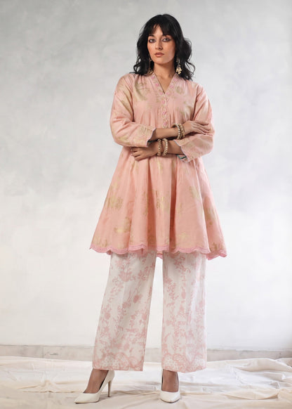 Embroidered Peach Lawn Ladies Suit Online in KSA Riyadh Saudi Arabia Oman Bahrain Qatar