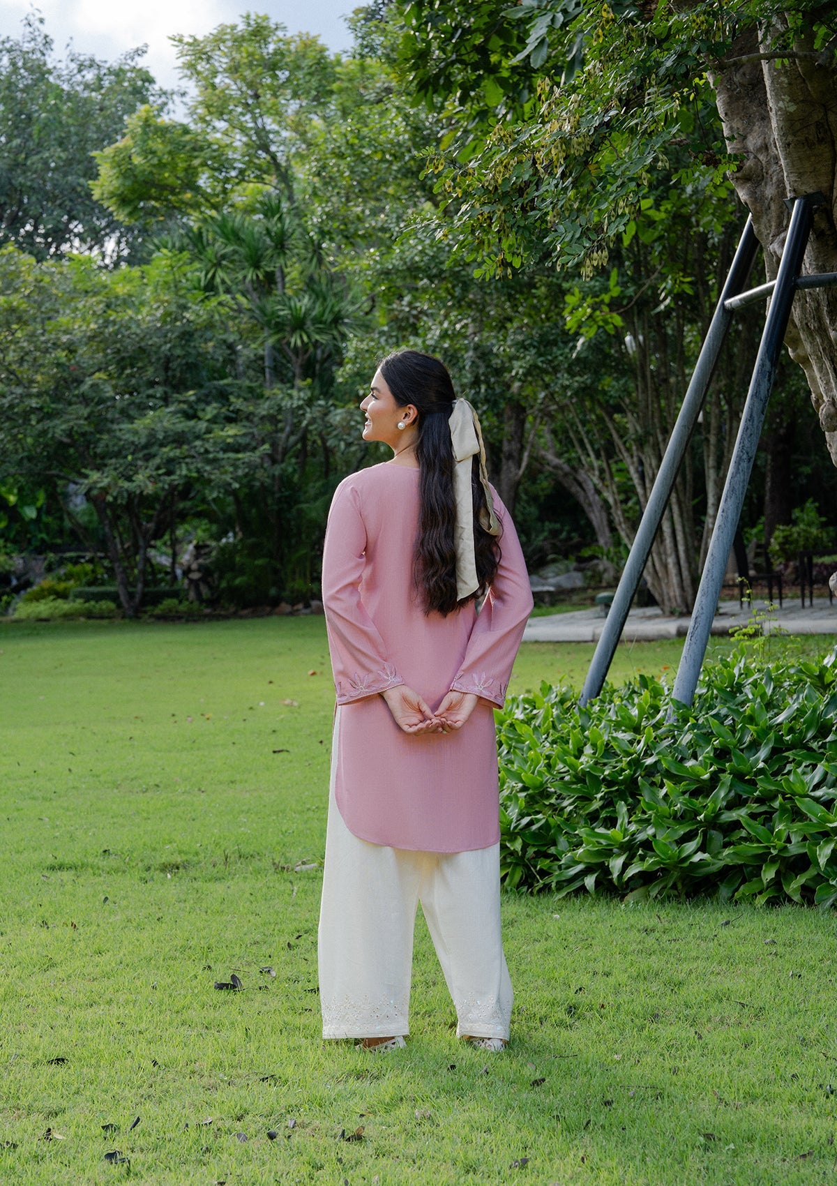Embroidered Pink Khaddar Kurta Set for Winter Online in Sri Lanka India Australia