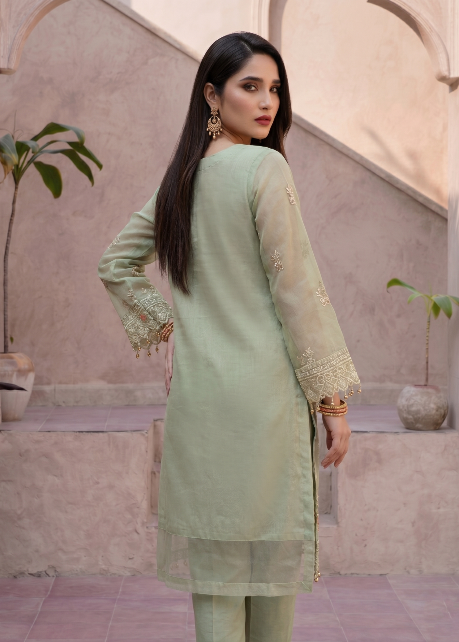 Embroidered Pistachio Organza Pakistani Designer Salwar Kameez Online in KSA Riyadh Saudi Arabia Oman Bahrain Qatar