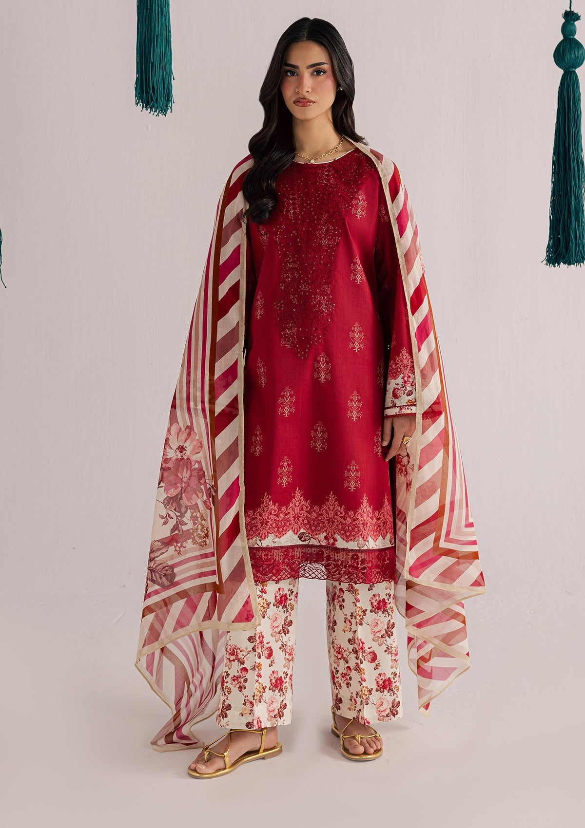 Embroidered Red Kurta Set Online in Dubai DXB UAE Abudhabi Meena Bazaar