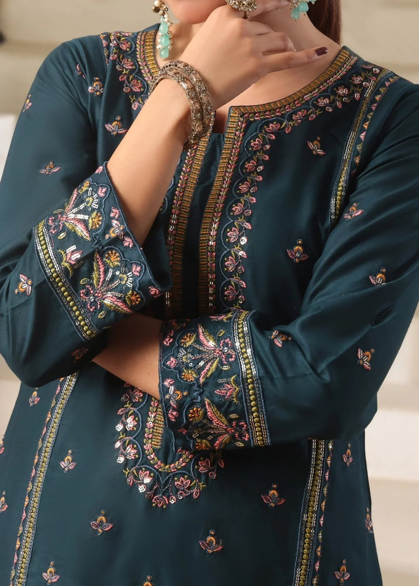 Embroidered Sea Green Lawn Suit for Women Online in KSA Riyadh Saudi Arabia Oman Bahrain Qatar