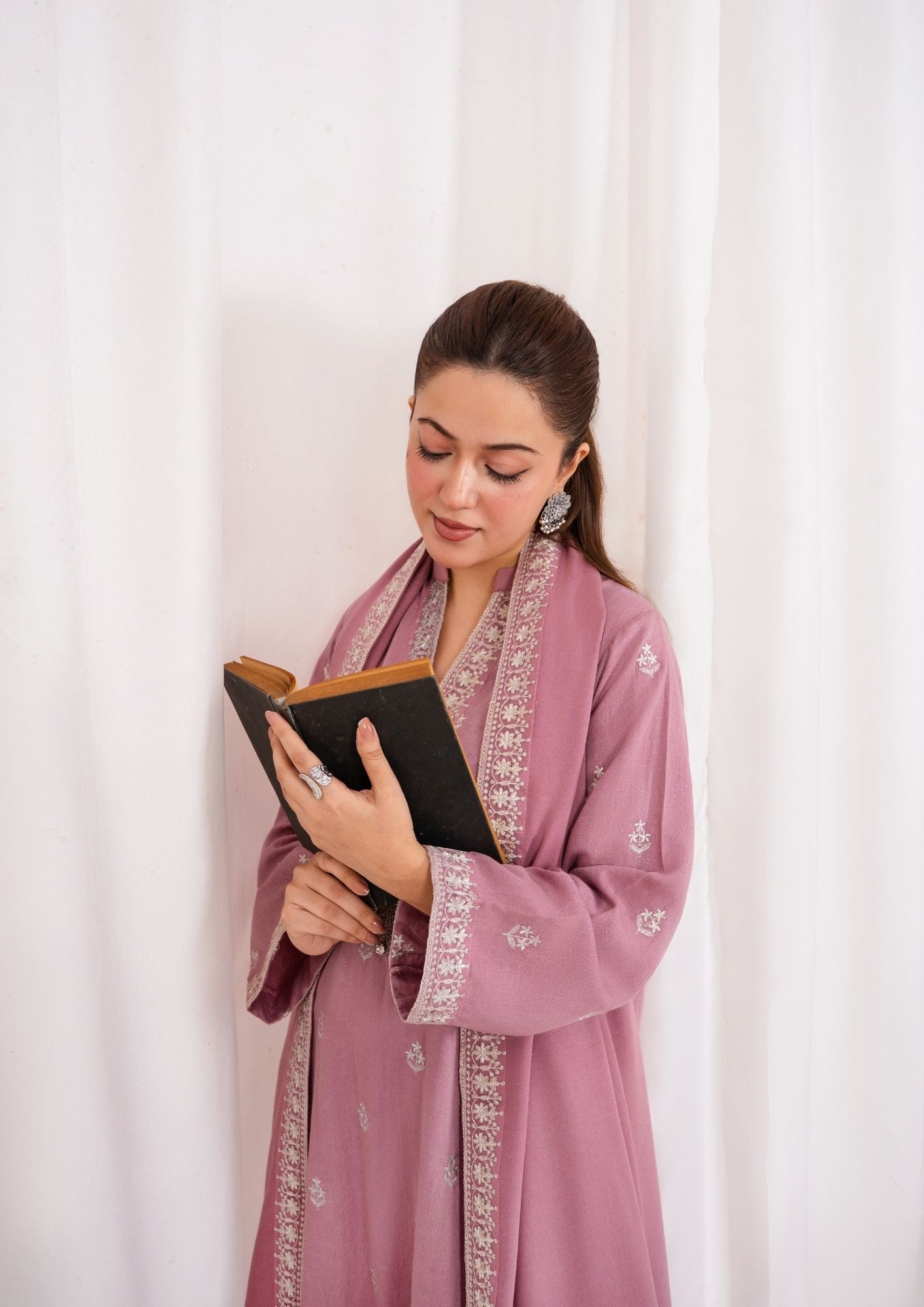 Embroidered Silk Karandi Winter Wear Suit Online in Dubai UAE Abudhabi Ajman Sharjah