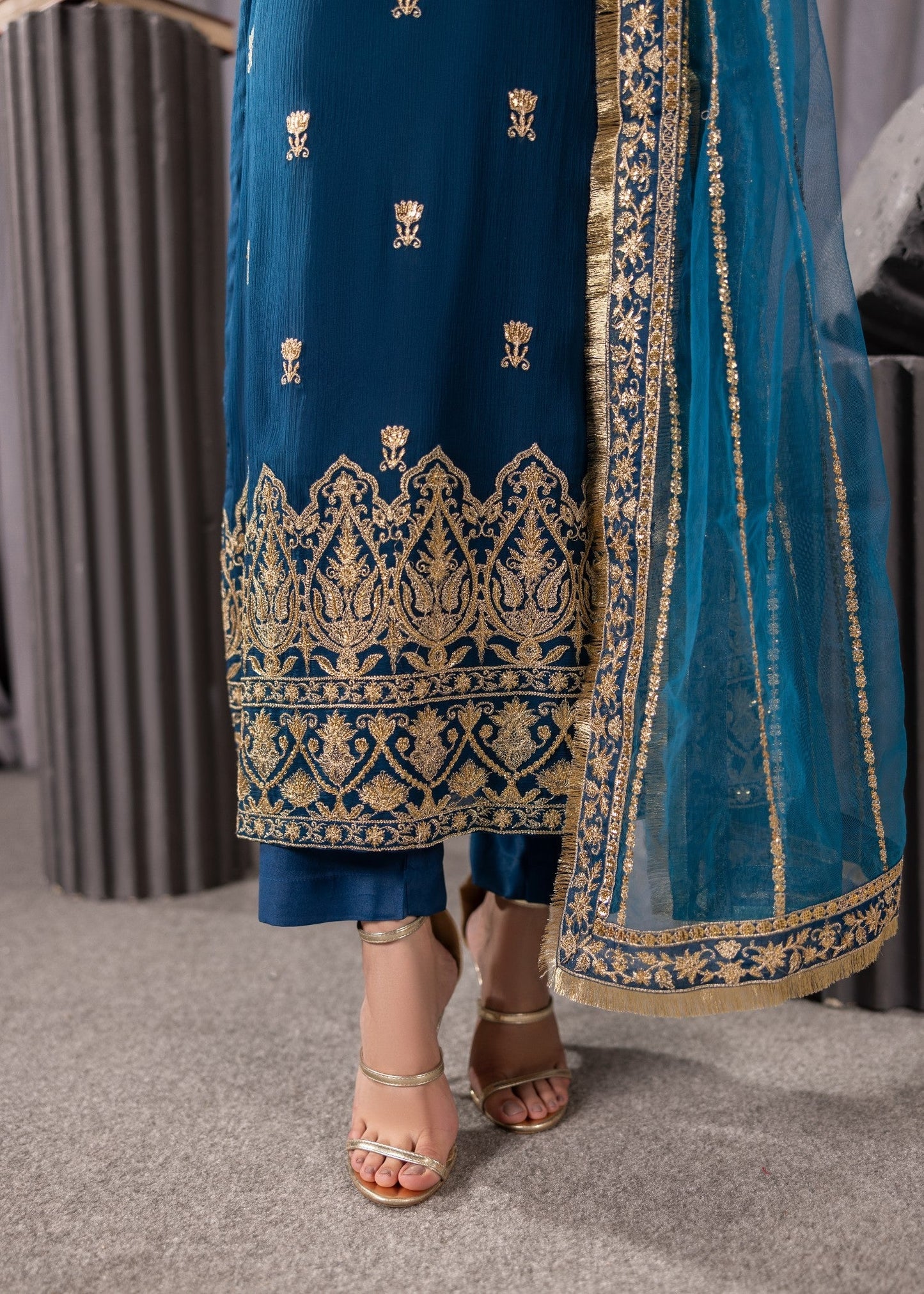 Embroidered Teal Net Dupatta Suit Online in KSA Riyadh Saudi Arabia Oman Bahrain Qatar