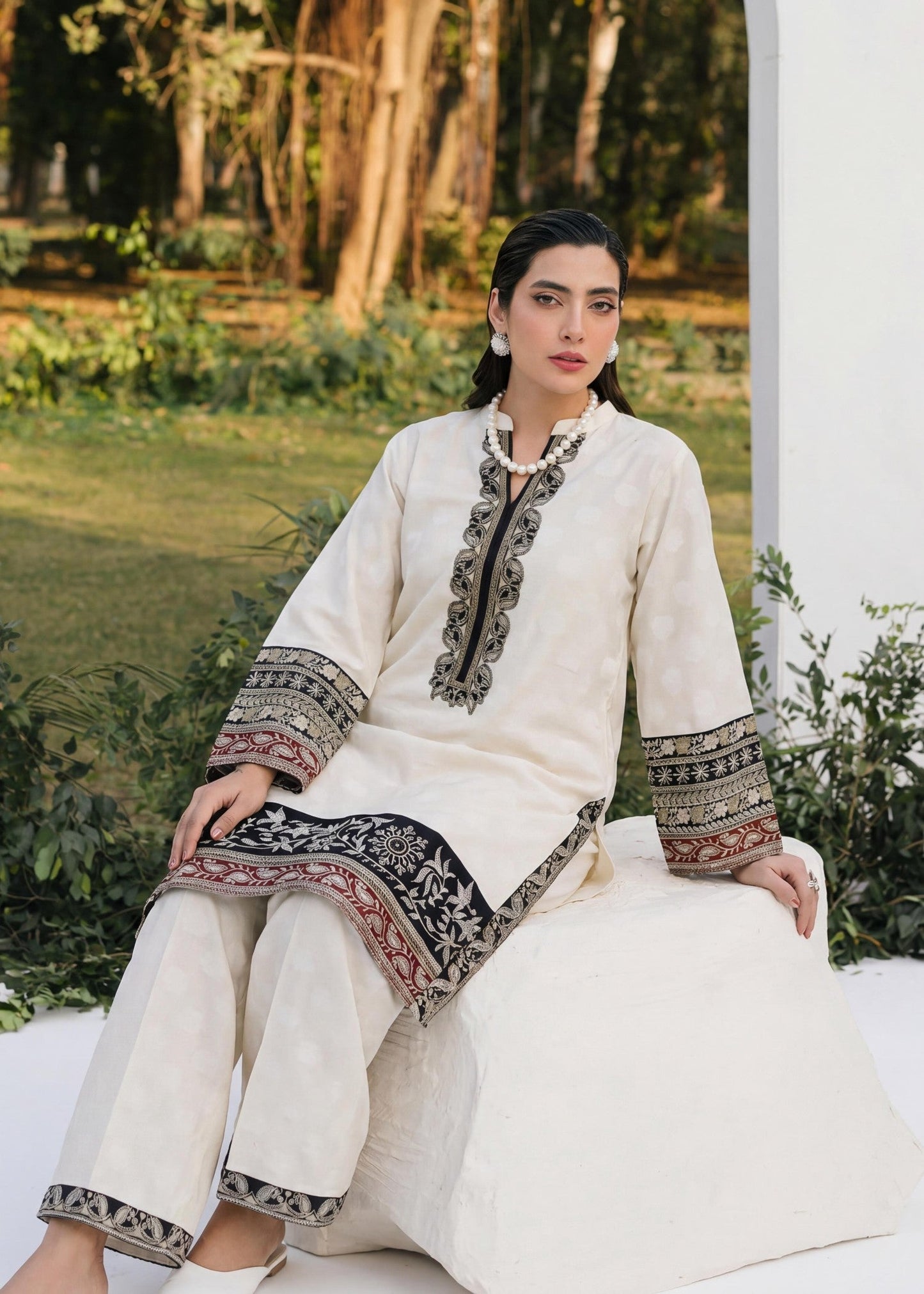 Embroidered White Jacquard Daily Wear Suit Online in KSA Riyadh Saudi Arabia Oman Bahrain Qatar