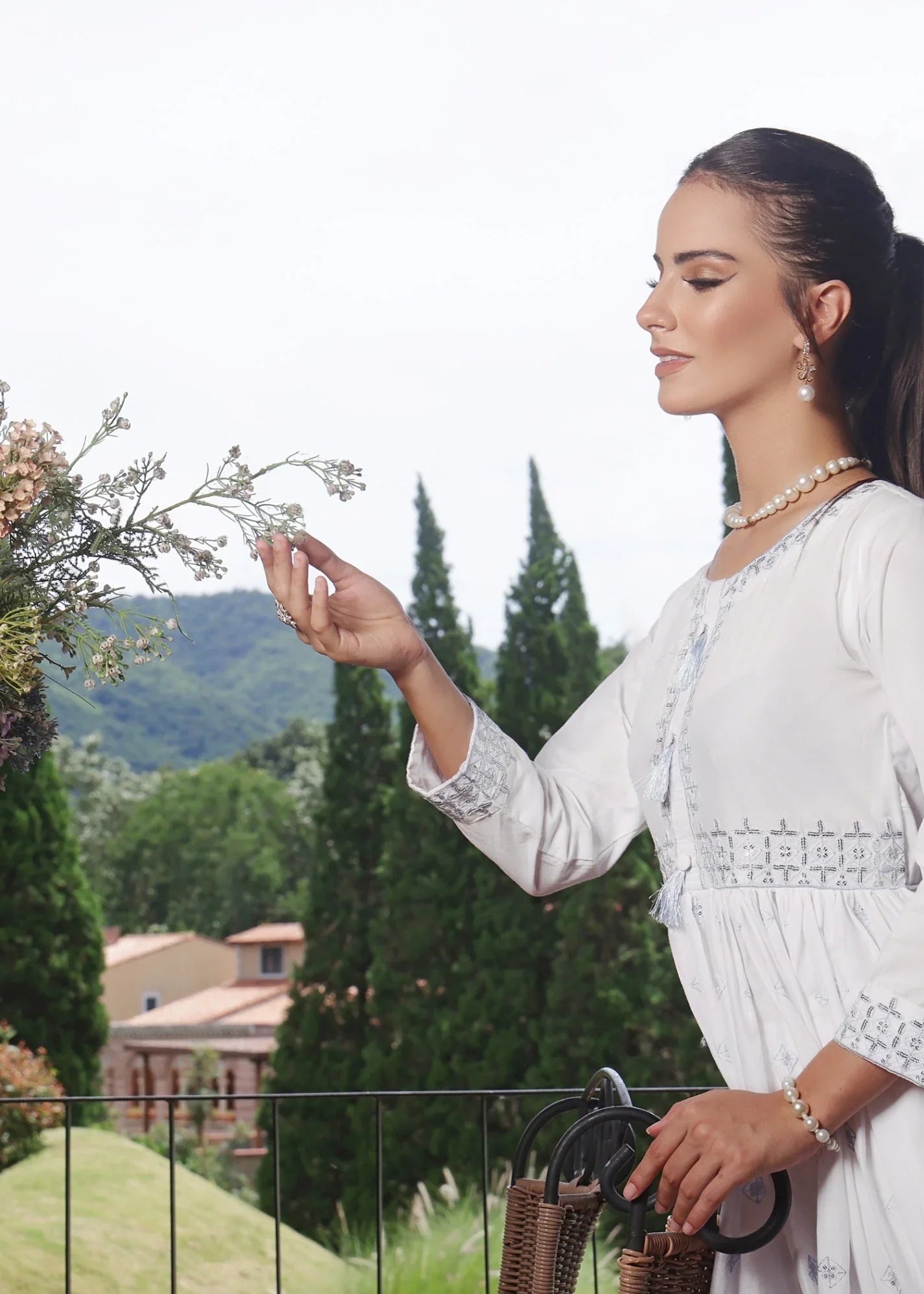 Embroidered White Lawn Cotton Pishwas Top with Trouser Online in Dubai UAE Abudhabi Ajman Sharjah
