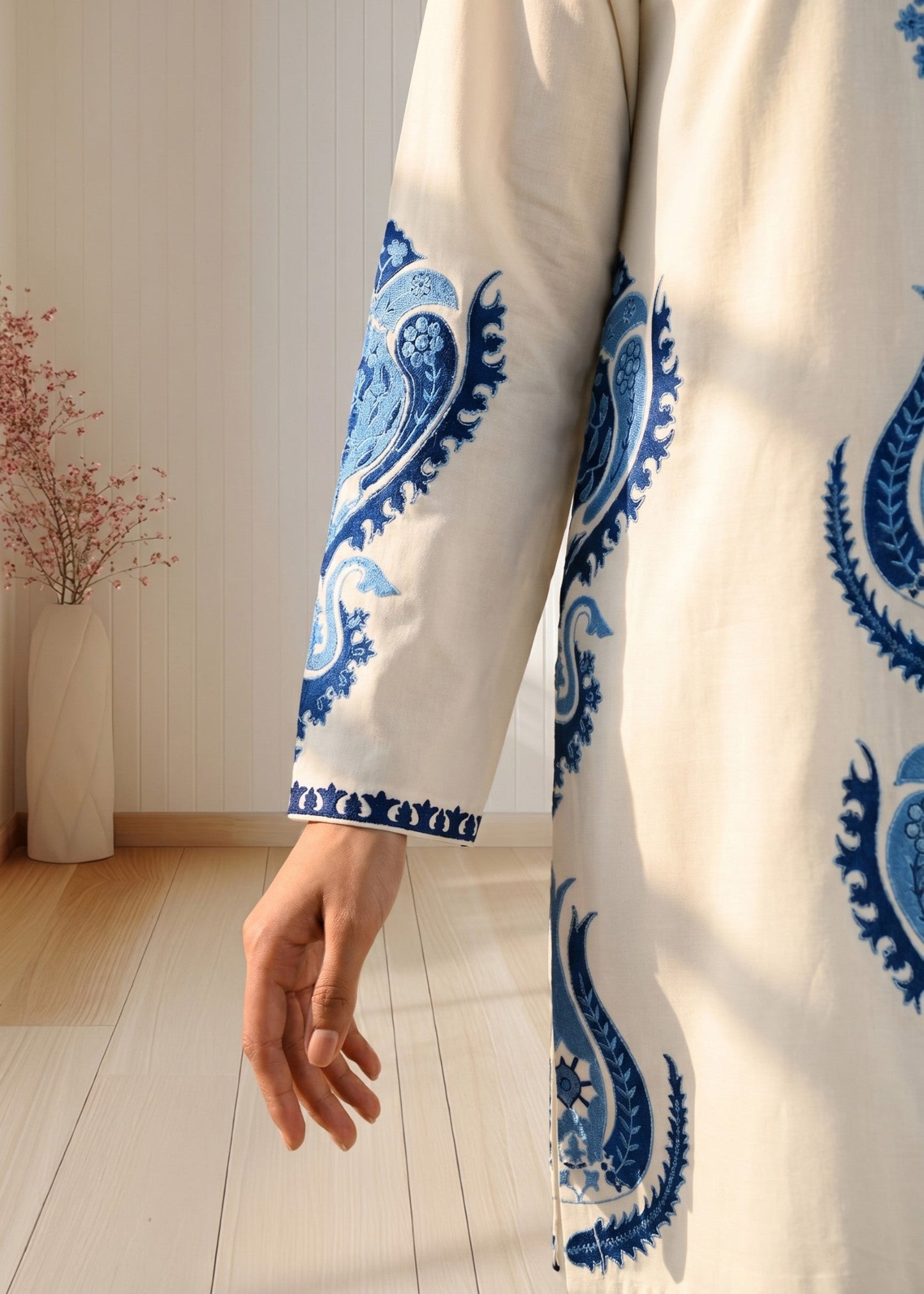 Embroidered White Lawn Cotton Short Kurta Set Online in Dubai DXB UAE Abudhabi Meena Bazaar