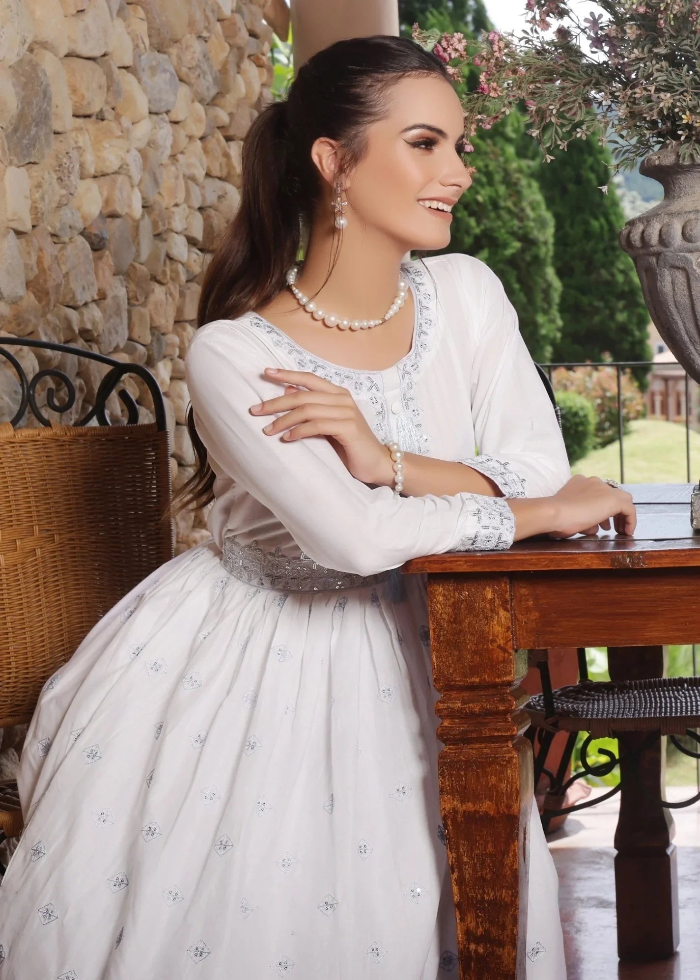 Embroidered White Lawn Festive Wear Salwar Kameez Online in KSA Riyadh Saudi Arabia Oman Bahrain Qatar