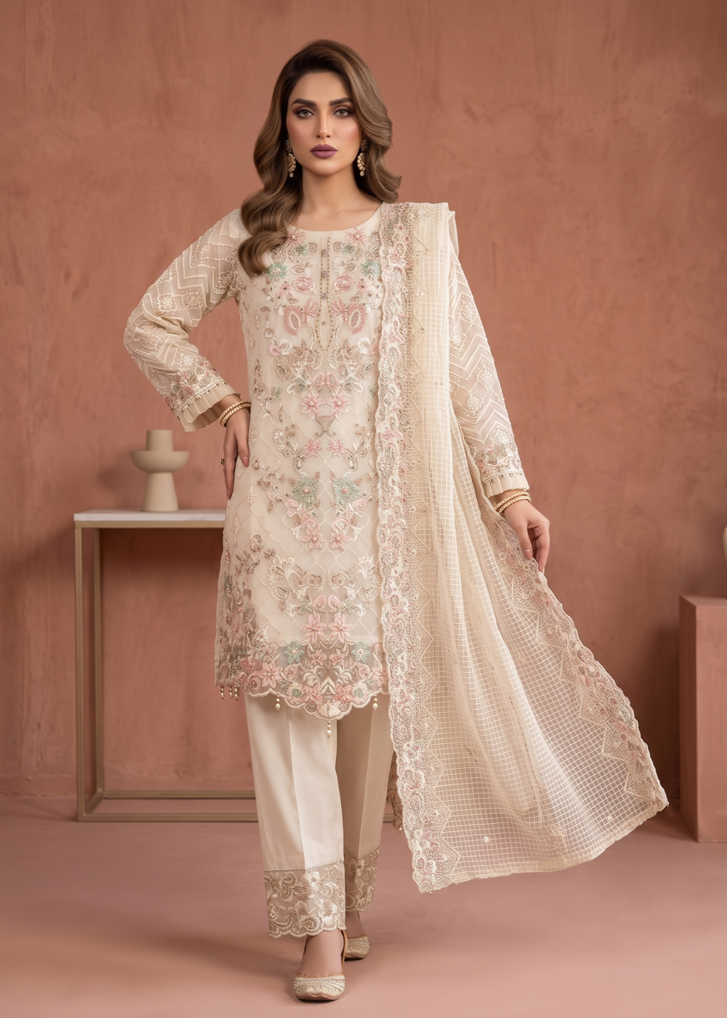 Embroidered White Organza Pakistani Suit Online in KSA Riyadh Saudi Arabia Oman Bahrain Qatar