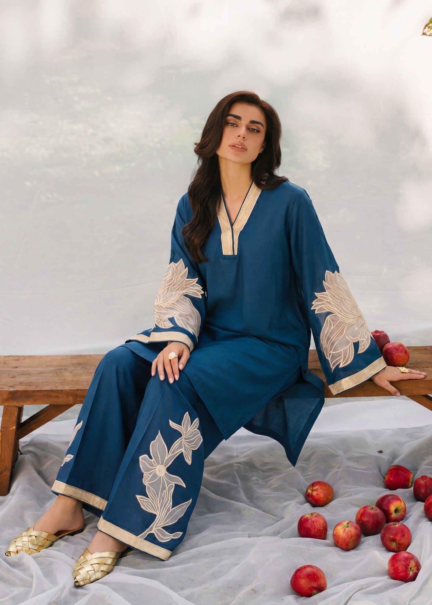 Embroidered Yale Blue Lawn Ladies Suit Online in KSA Riyadh Saudi Arabia Oman Bahrain Qatar