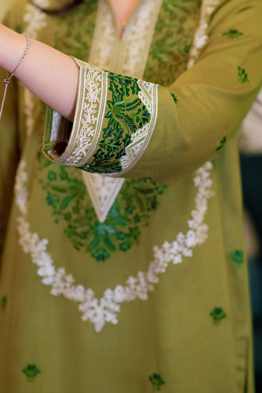 Embroidered Forest Green Kurta