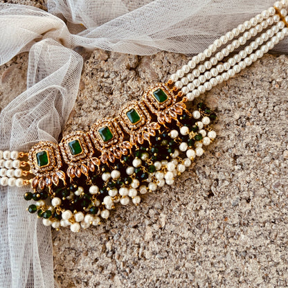 Emerald Stone Choker Necklace Online in KSA Riyadh Saudi Arabia Oman Bahrain Qatar