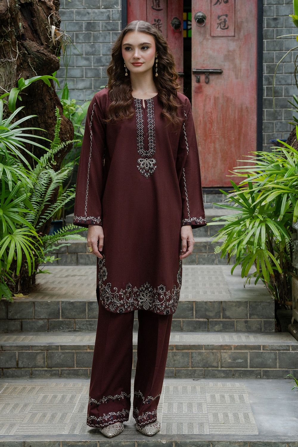 Espresso Brown Embroidered Khaddar Kurta Set Online in Dubai UAE Abudhabi Ajman Sharjah