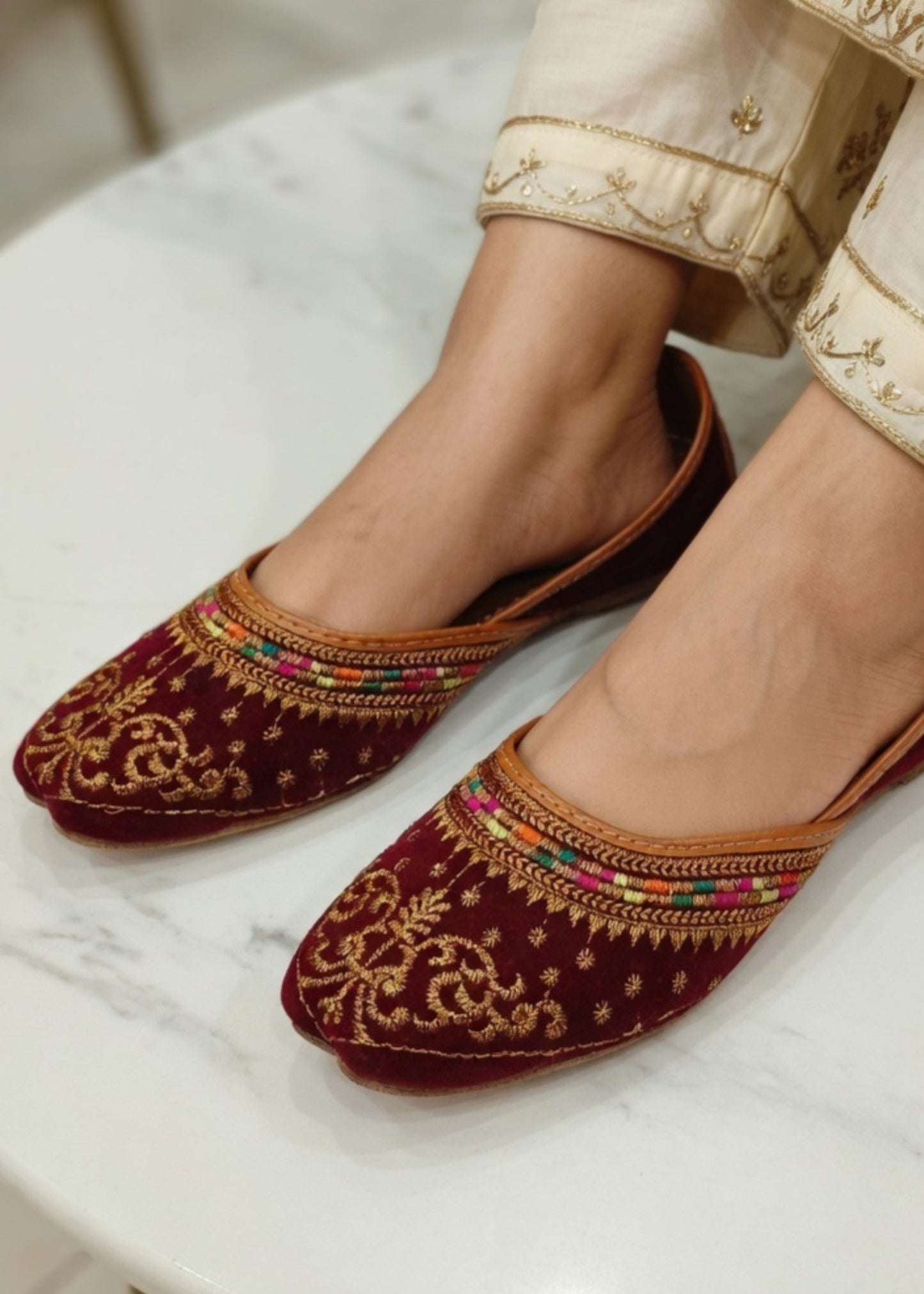 Ethnic Maroon Velvet Mojari Online in UK USA Canada