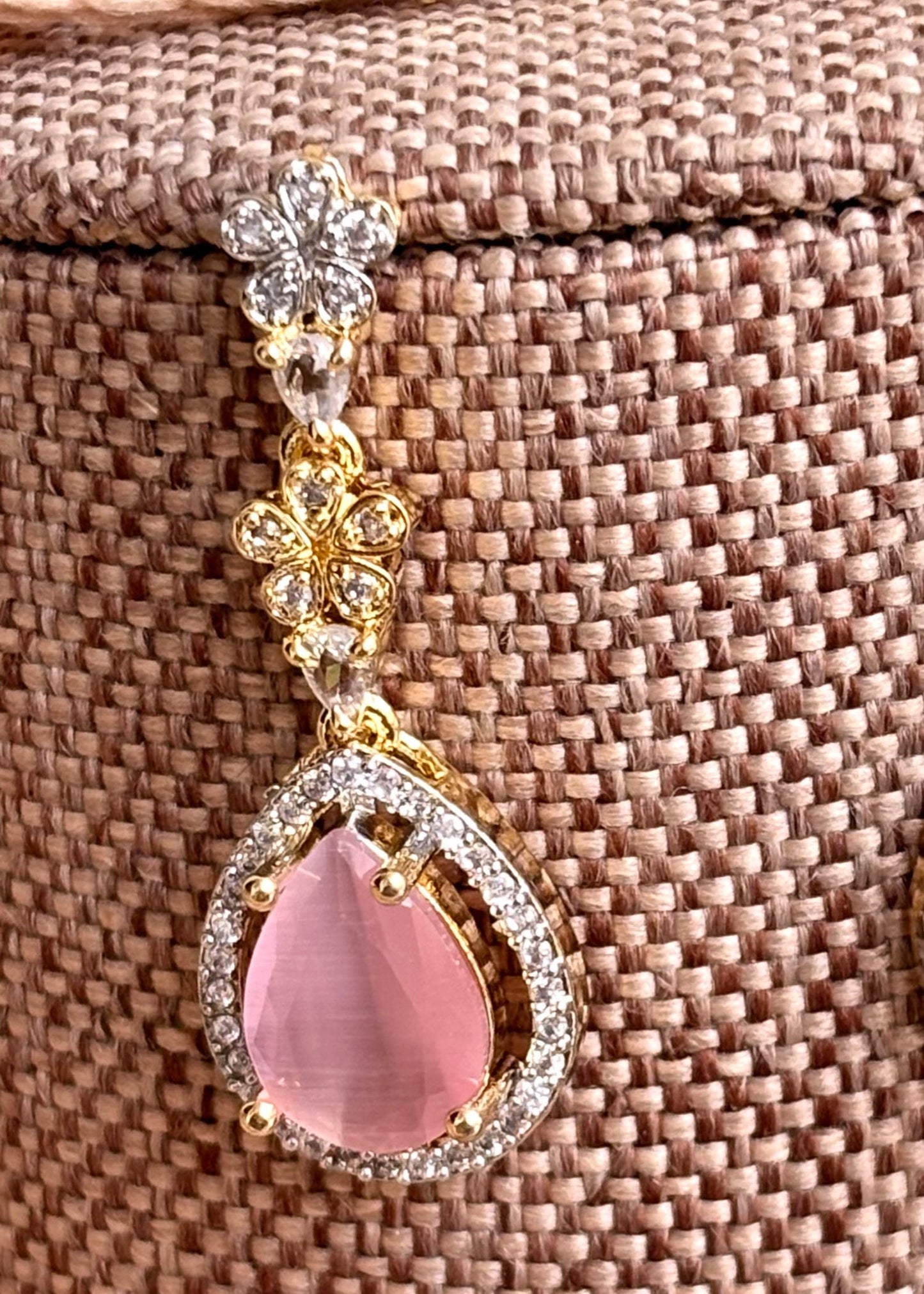 Feminine Pink Zircon Bridal Necklace Set Online in UK USA Canada
