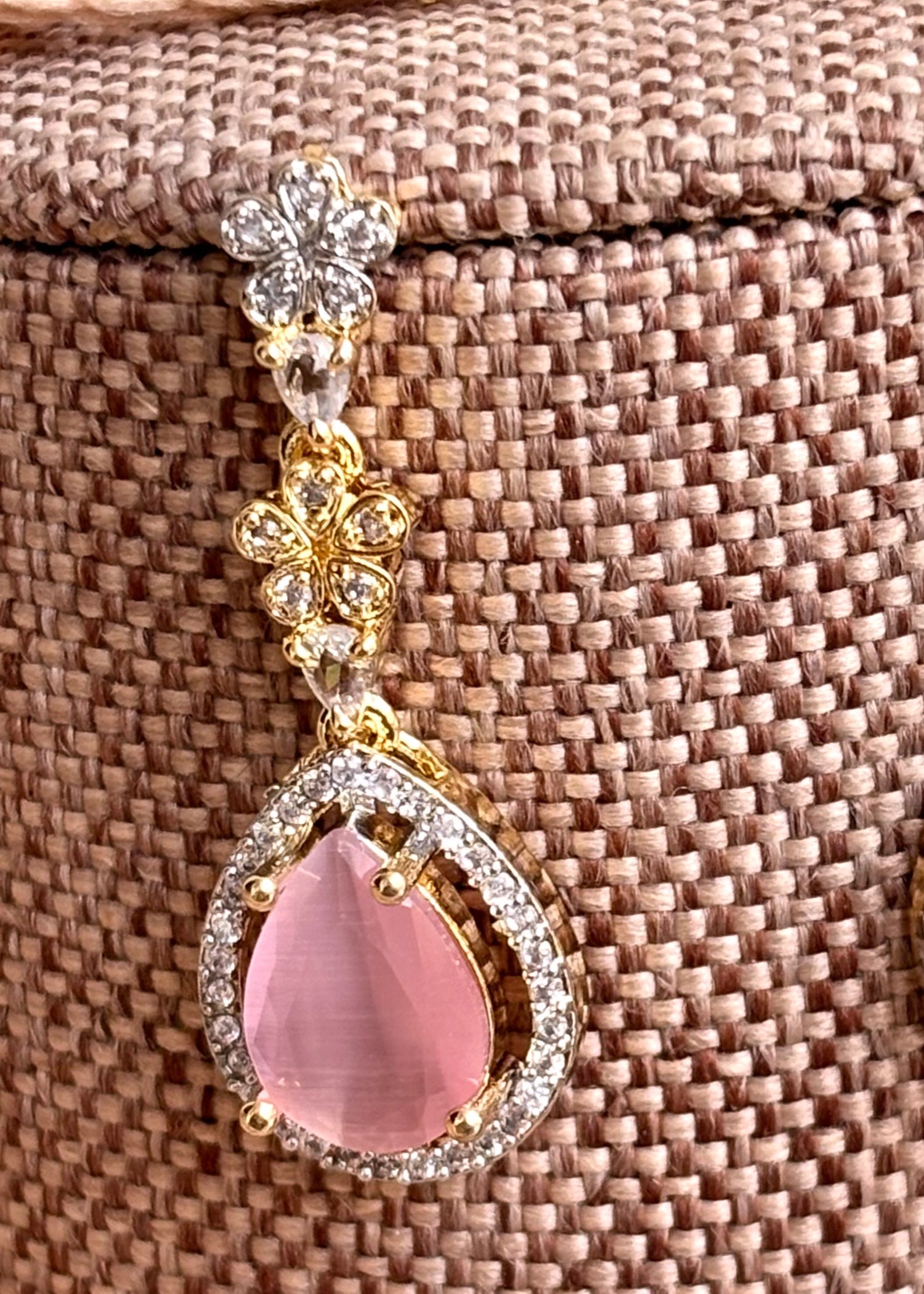 Feminine Pink Zircon Bridal Necklace Set Online in UK USA Canada