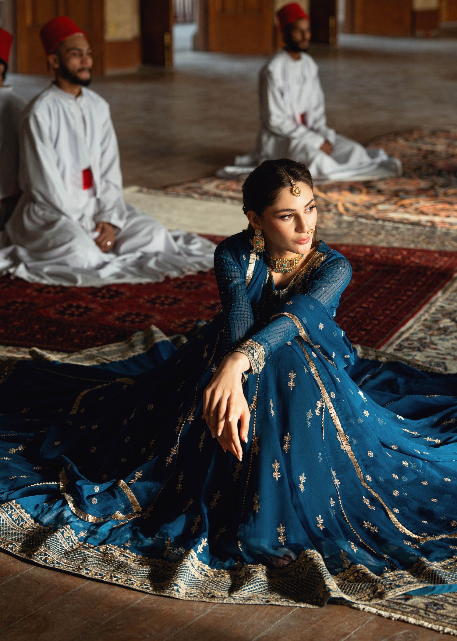 Floor-Length Embroidered Chiffon Festive Suit Online in KSA Riyadh Saudi Arabia Oman Bahrain Qatar